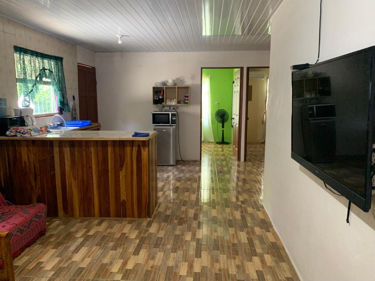 Alma Del Bosque Vacation Home And Apartments Quepos Bagian luar foto