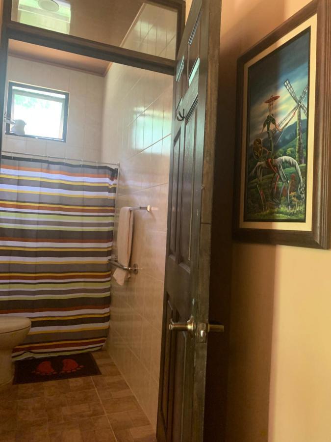 Alma Del Bosque Vacation Home And Apartments Quepos Bagian luar foto