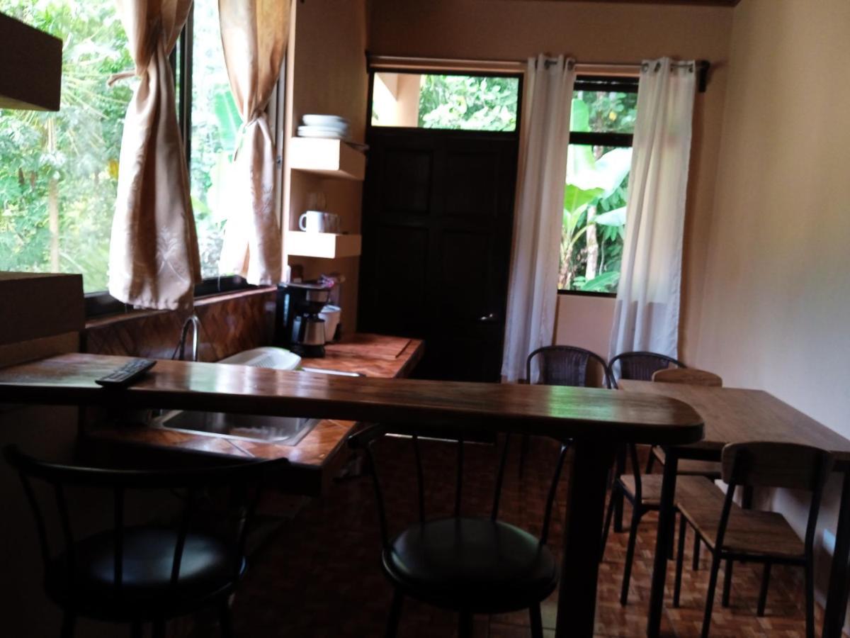 Alma Del Bosque Vacation Home And Apartments Quepos Bagian luar foto